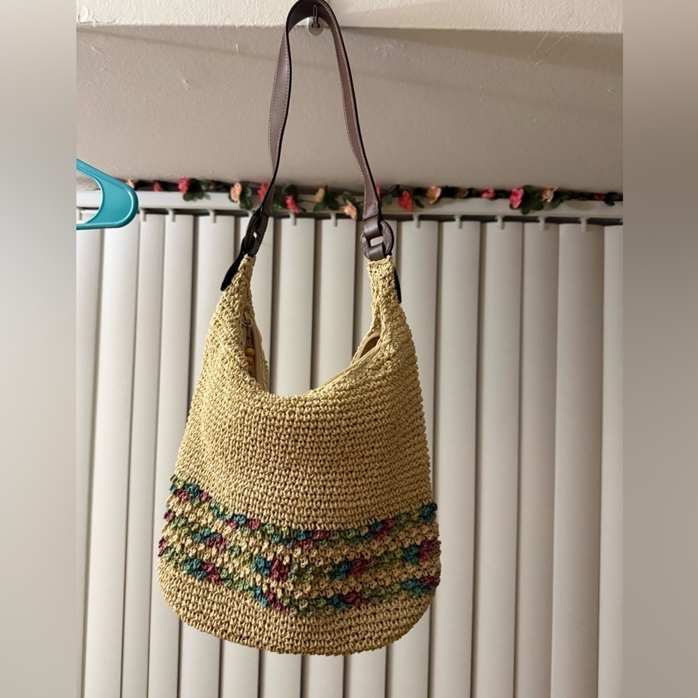 Boho crochet shoulder bag  colorful woven detail leather straps festival beach